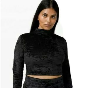 Lululemon special all aligned mock neck Sz 8  NWT